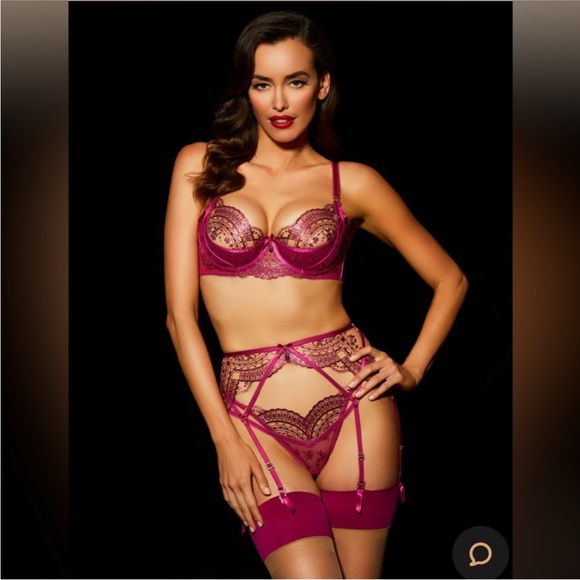 Honey Birdette Other - Honey Birdette Julie Berry Set - Bra 32D and Thong XS